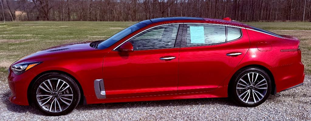 2019 Kia Stinger Premium AWD's photo