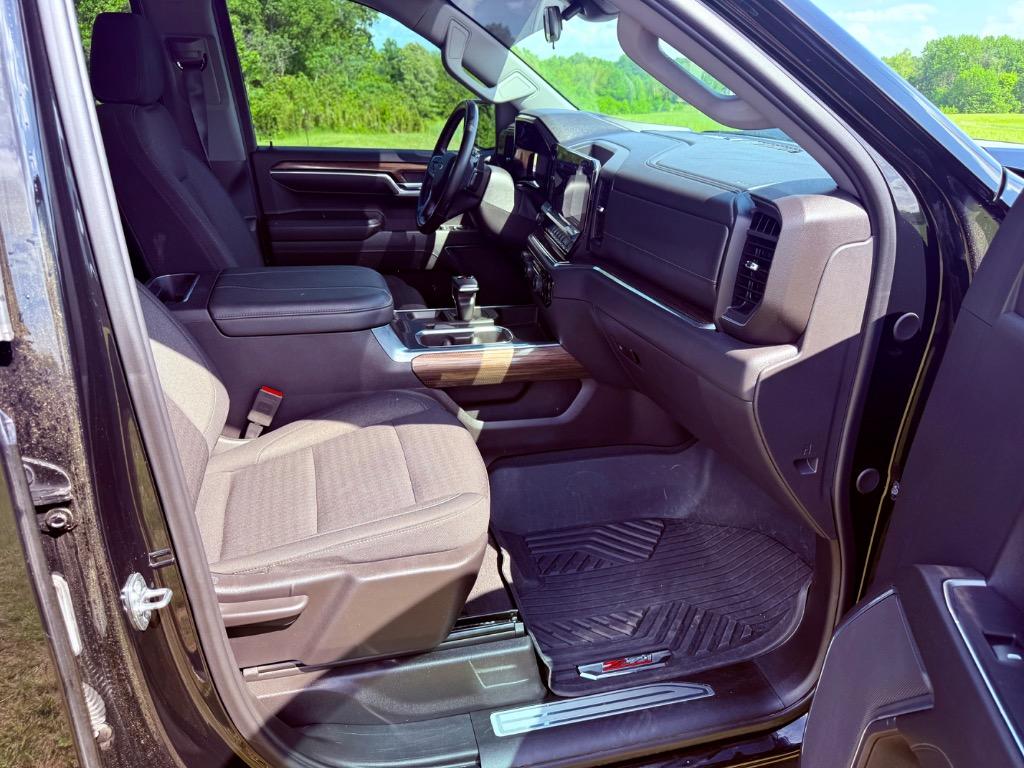 2024 Chevrolet Silverado 1500 LT Trail Boss - Photo 6